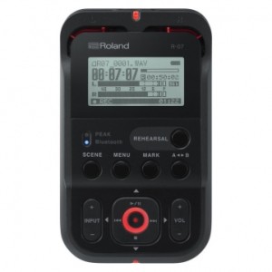 Рекордер ROLAND R-07 BK
