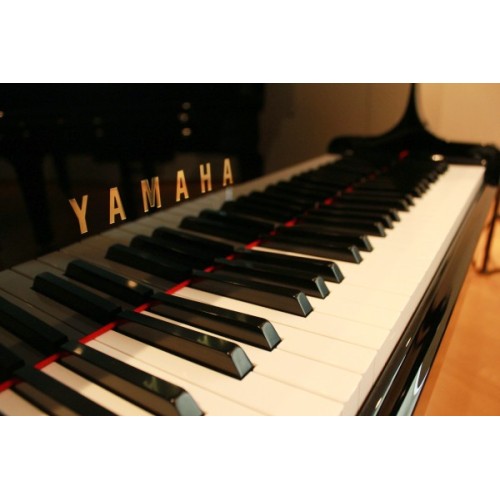 Акустический рояльYamaha GB1K Baby Grand Piano