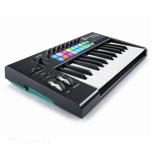 MIDI-клавиатура Novation Launchkey 25 MK2-1