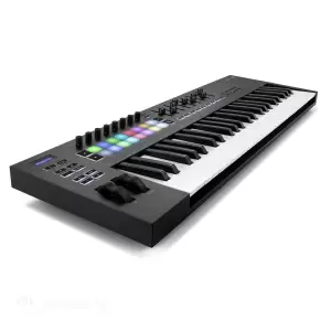 MIDI-клавиатура Novation Launchkey 49 MK3