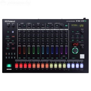 Синтезатор Roland Aira TR-8S
