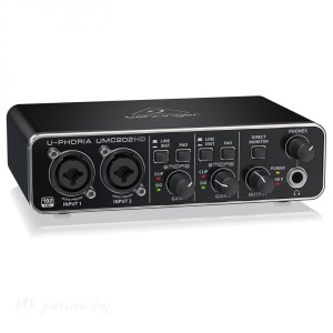 Звуковая карта Behringer UMC202HD